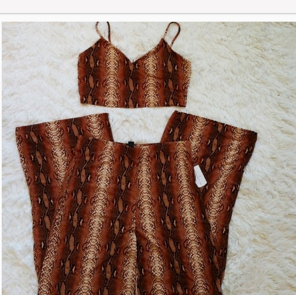 Rust Snake Print Two Pieces Set.. - Picture 6 of 8